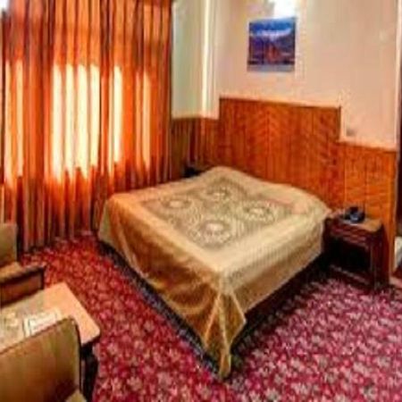 Hotel Marble Manali  Bagian luar foto